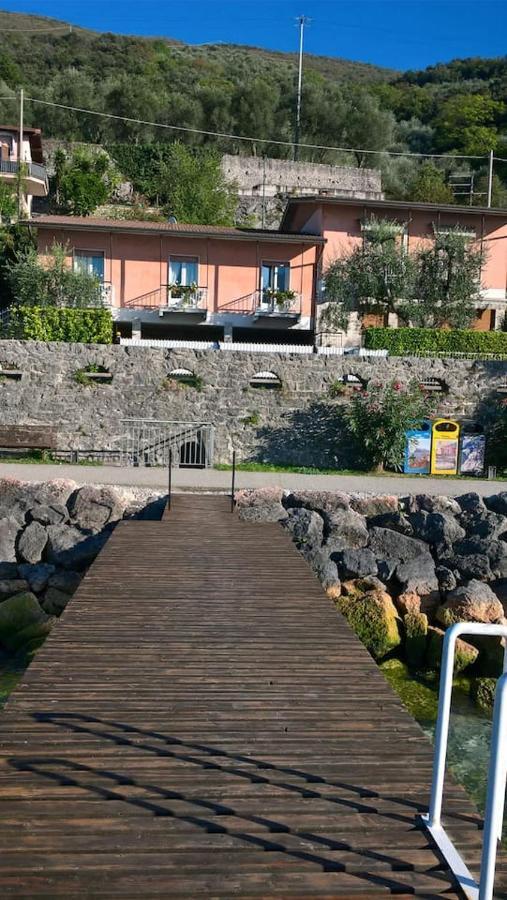 Villa Sul Lago Con Pontile Privato A Brenzone Sul Garda - Unique And Exclusive Extérieur photo