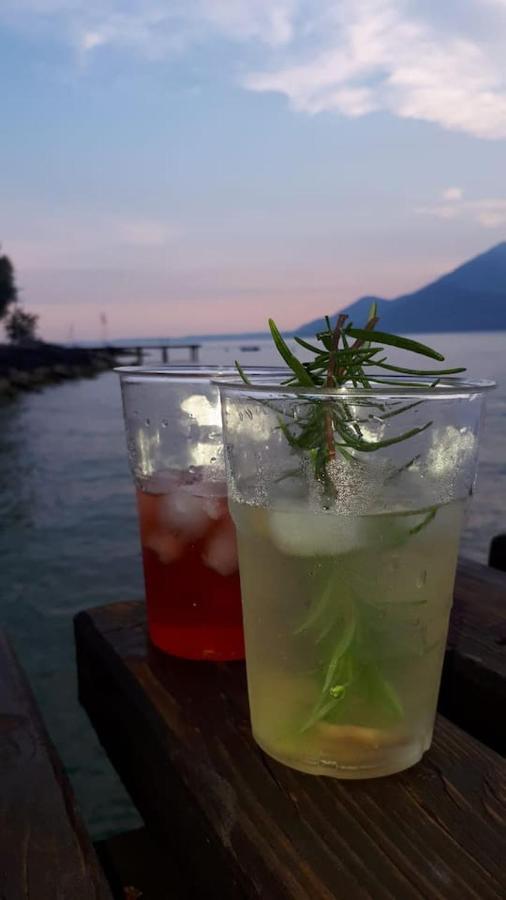 Villa Sul Lago Con Pontile Privato A Brenzone Sul Garda - Unique And Exclusive Extérieur photo