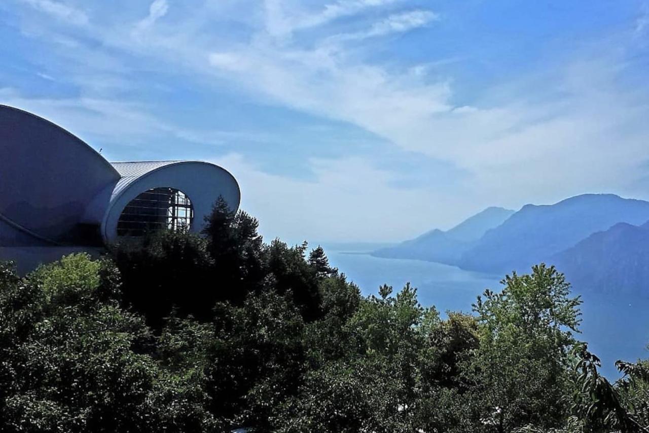 Villa Sul Lago Con Pontile Privato A Brenzone Sul Garda - Unique And Exclusive Extérieur photo