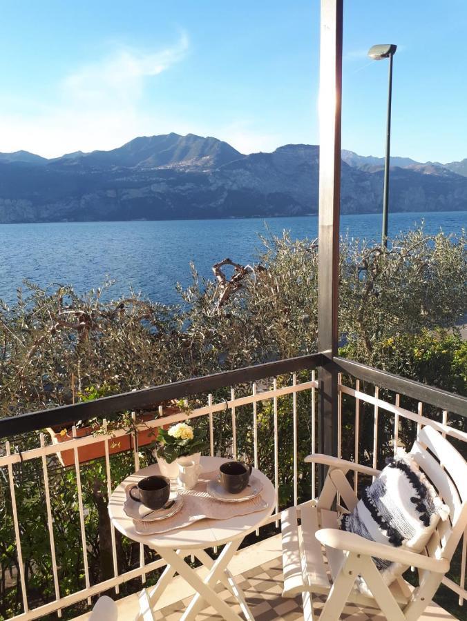 Villa Sul Lago Con Pontile Privato A Brenzone Sul Garda - Unique And Exclusive Extérieur photo