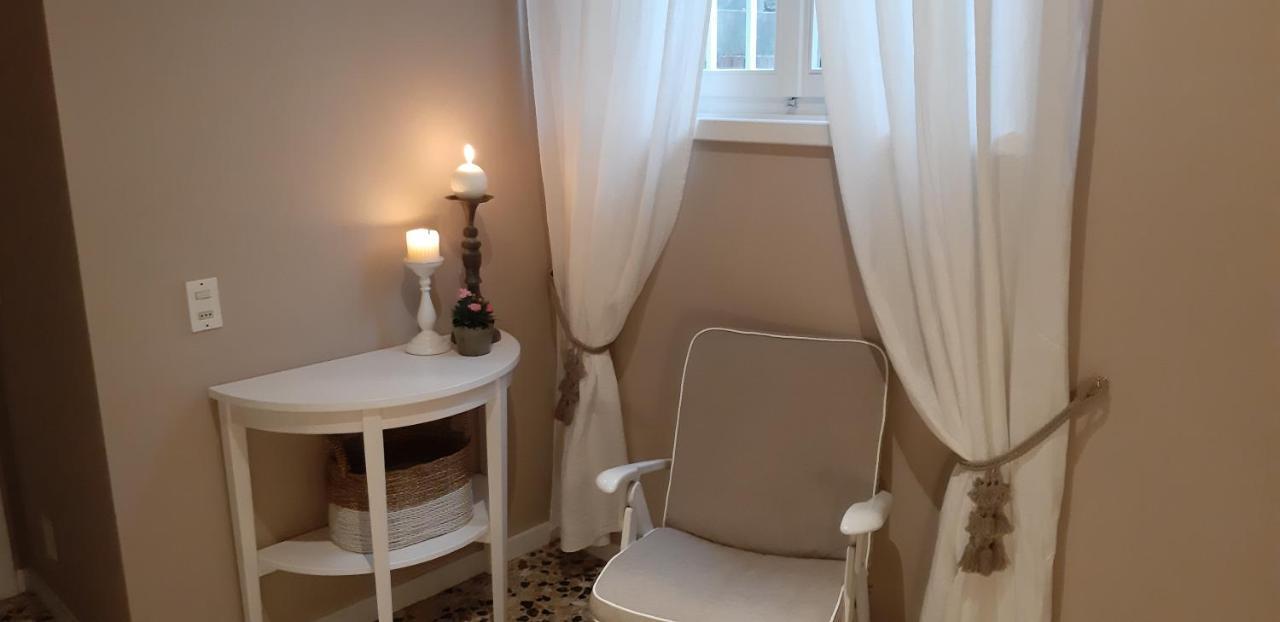 Villa Sul Lago Con Pontile Privato A Brenzone Sul Garda - Unique And Exclusive Extérieur photo