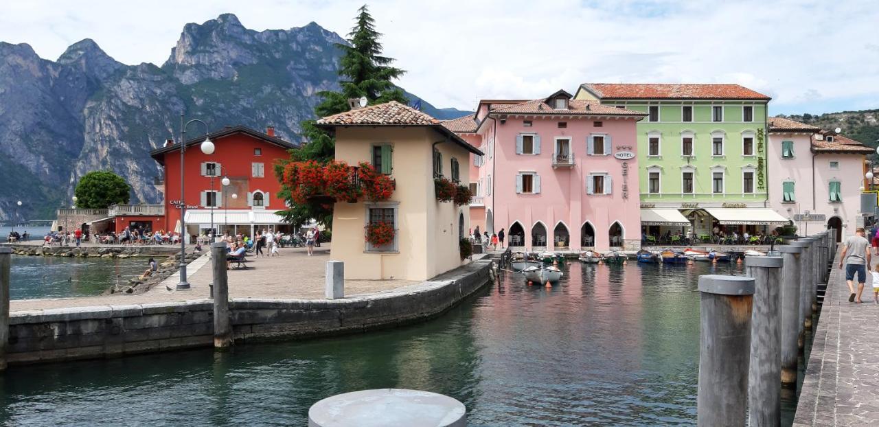 Villa Sul Lago Con Pontile Privato A Brenzone Sul Garda - Unique And Exclusive Extérieur photo